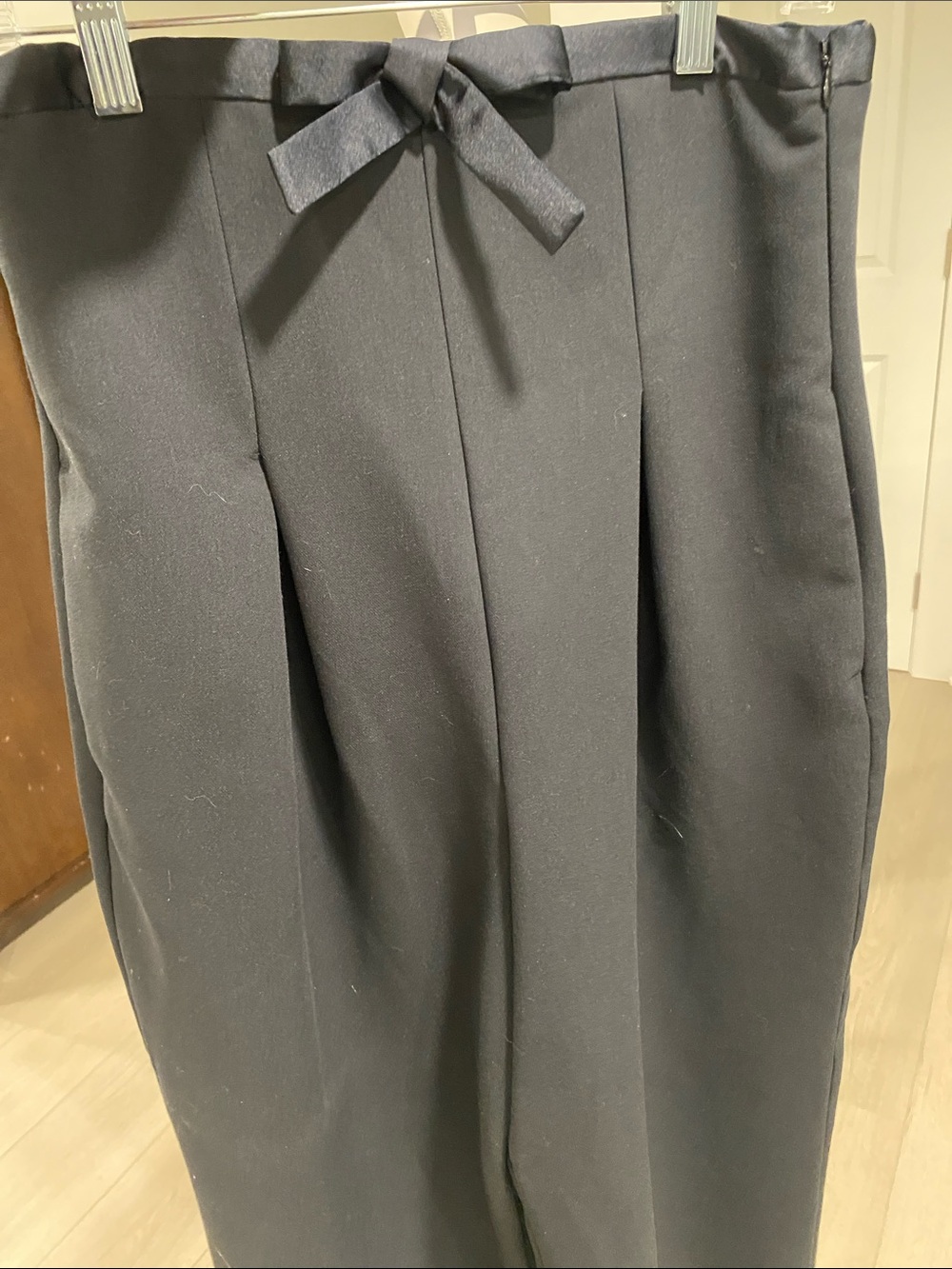Black Tailored High-Waist Trousers with Waist Tie